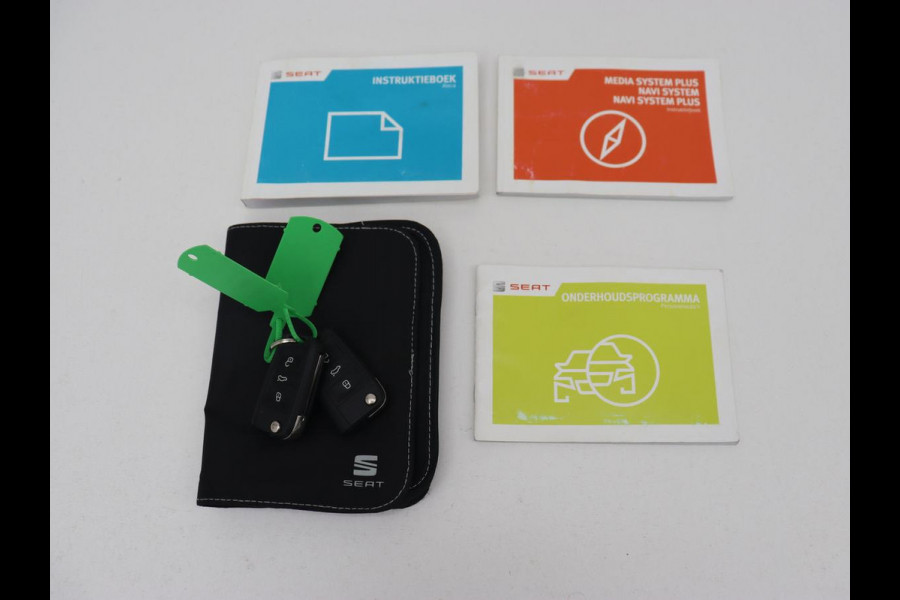 Seat Ateca 1.0 EcoTSI Style | Navigatie | Climate control | Cruise control | Parkeerhulp | Bluetooth