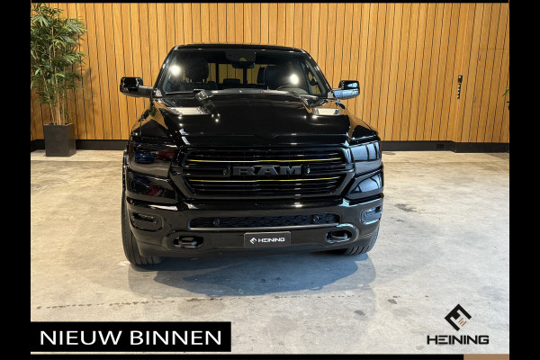 Dodge Ram 1500 5.7 V8 4x4 Crew Cab Laramie Sport. Black Edition. Apple-carplay. Navi. Pano. NAP