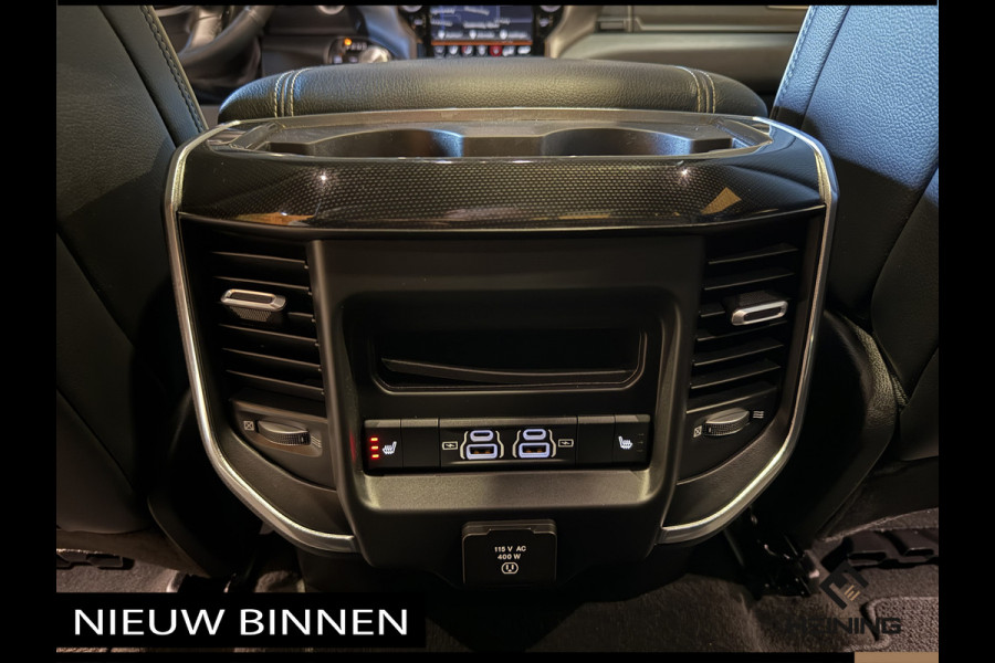Dodge Ram 1500 5.7 V8 4x4 Crew Cab Laramie Sport. Black Edition. Apple-carplay. Navi. Pano. NAP