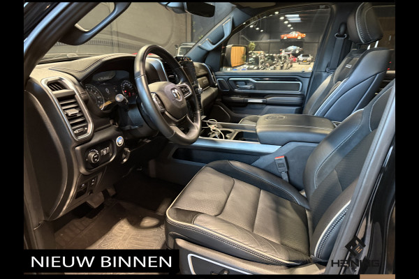 Dodge Ram 1500 5.7 V8 4x4 Crew Cab Laramie Sport. Black Edition. Apple-carplay. Navi. Pano. NAP