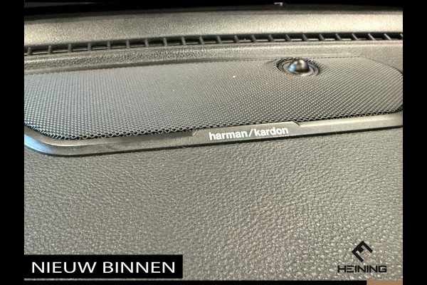 Dodge Ram 1500 5.7 V8 4x4 Crew Cab Laramie Sport. Black Edition. Apple-carplay. Navi. Pano. NAP