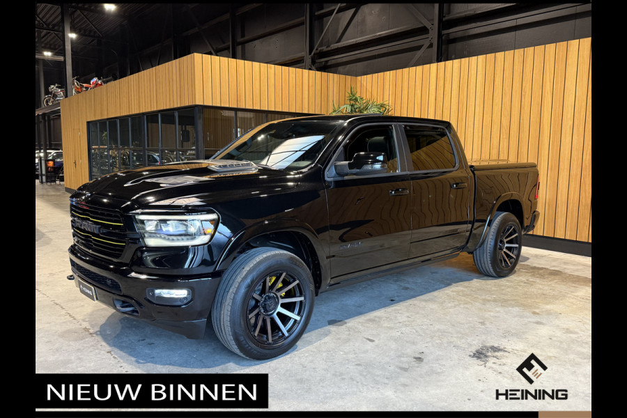 Dodge Ram 1500 5.7 V8 4x4 Crew Cab Laramie Sport. Black Edition. Apple-carplay. Navi. Pano. NAP