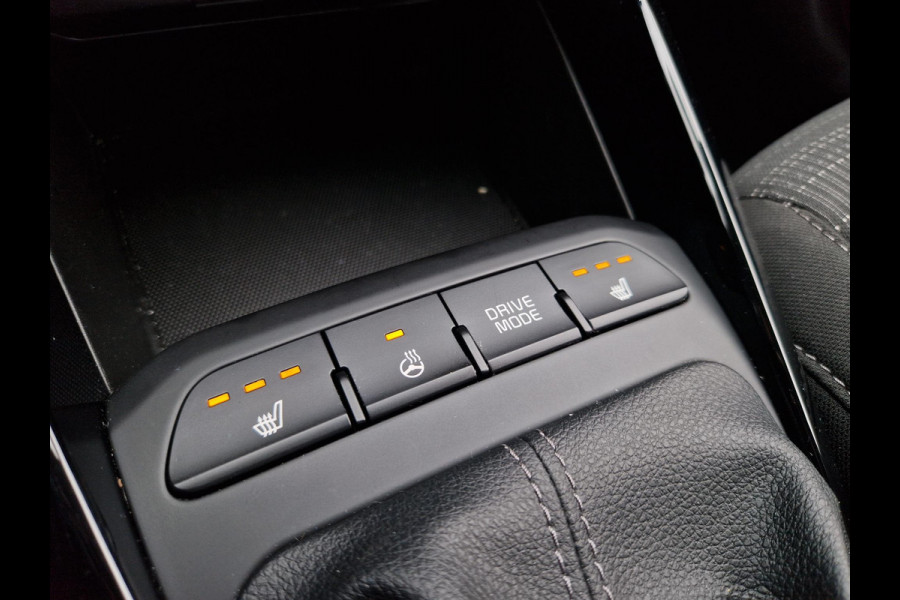 Kia Stonic 1.0 T-GDi MHEV DynamicPlusLine | Stoelverwarming | Key-Less | Regensensor | Clima | Navi |