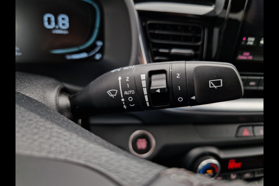 Kia Stonic 1.0 T-GDi MHEV DynamicPlusLine | Stoelverwarming | Key-Less | Regensensor | Clima | Navi |