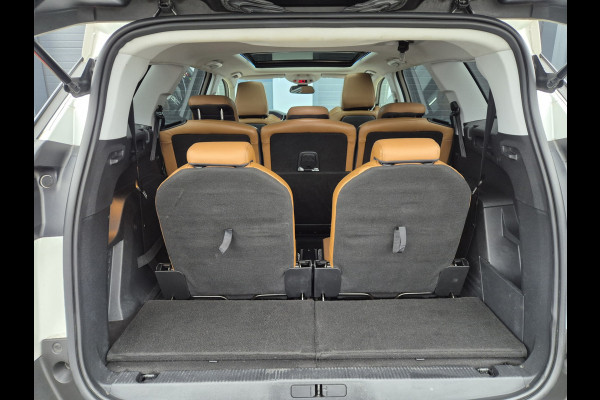 Peugeot 5008 1.2 PureTech Allure Pano / Leder / Auto / ACTIE