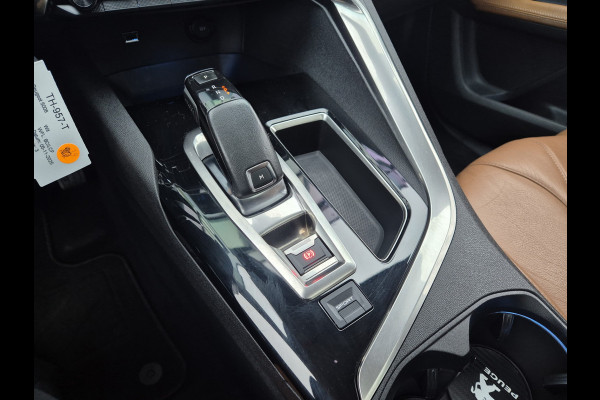 Peugeot 5008 1.2 PureTech Allure Pano / Leder / Auto / ACTIE