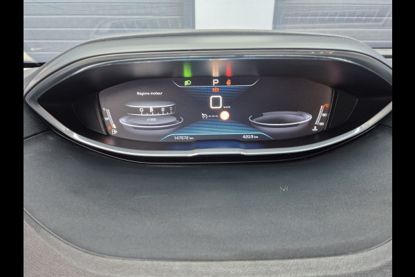 Peugeot 5008 1.2 PureTech Allure Pano / Leder / Auto / ACTIE