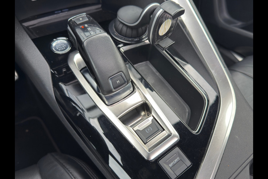 Peugeot 5008 1.2 PureTech GT-Line / Leder / NAP / ACTIE!