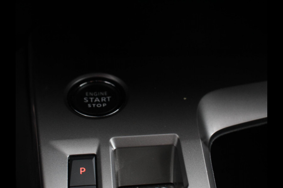 Peugeot 308 1.2 PureTech 130pk Automaat GT SW Climate control Adaptive cruise control Parkeersensoren Achteruitrijcamera Navigatie Voorstoelen verwarmd LED Apple Carplay/ Android Auto