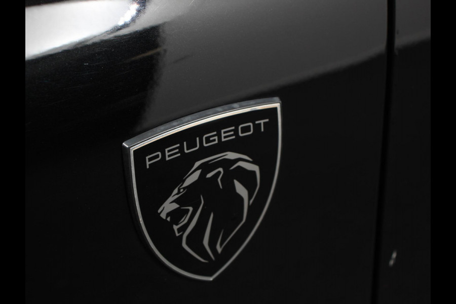 Peugeot 308 1.2 PureTech 130pk Automaat GT SW Climate control Adaptive cruise control Parkeersensoren Achteruitrijcamera Navigatie Voorstoelen verwarmd LED Apple Carplay/ Android Auto