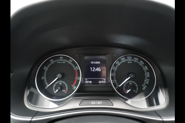 Škoda Fabia Combi 1.0 75pk Business Edition Navigatie Cruise Pdc Clima 194