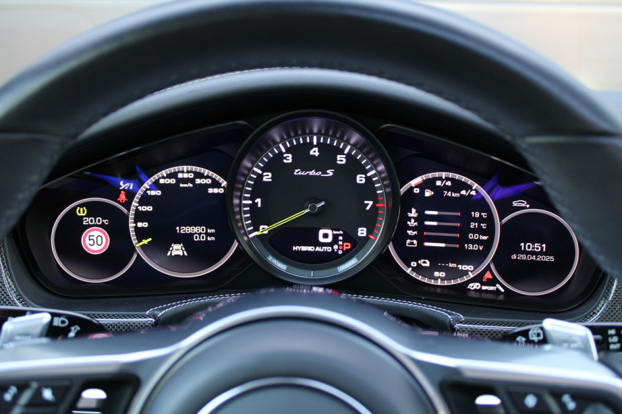 Porsche Panamera Sport Turismo 4.0 Turbo S E-Hybrid | BOMVOL! | BURMESTER | MASSAGE | 4 WIELSTUR | REAR ENTERTAINMENT