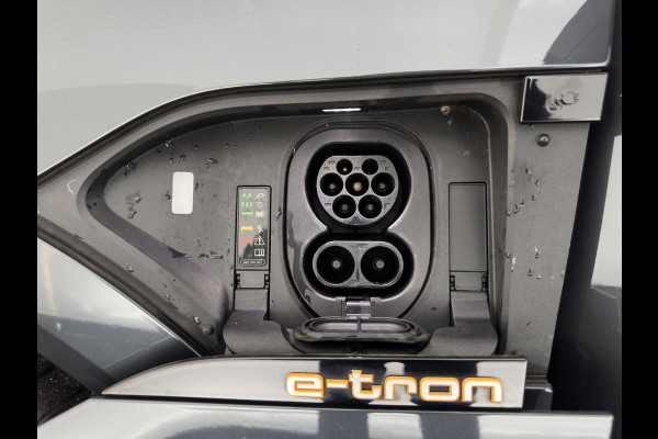 Audi e-tron 50 Quattro *ELECTRO-MOTOR AUDIBLE* Launch edition 71 kWh [ 3-Fase ] {SOH-100%} (INCL-BTW) Aut. *FULL-LED | DIGI-COCKPIT | NAVI-FULLMAP | HEATED-COMFORTSEATS | KEYLESS | AUDI-SOUND | SHIFT-PADDLES | ECC | PDC | CRUISE | 20''ALU*