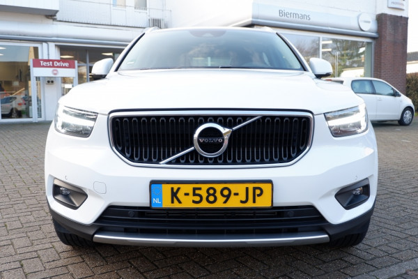 Volvo XC40 1.5 T2 Business Pro / INCL. 12 mnd BOVAG / Semi elektrische trek