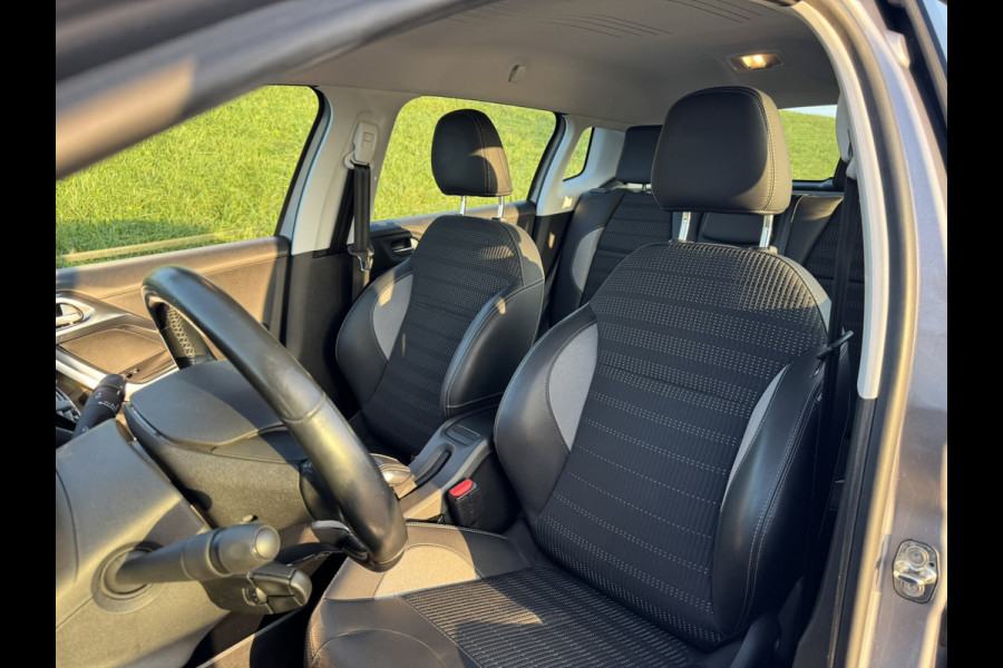Peugeot 2008 1.2 PureTech Allure Navi | Apple Carplay | Camera | 16'' LMV