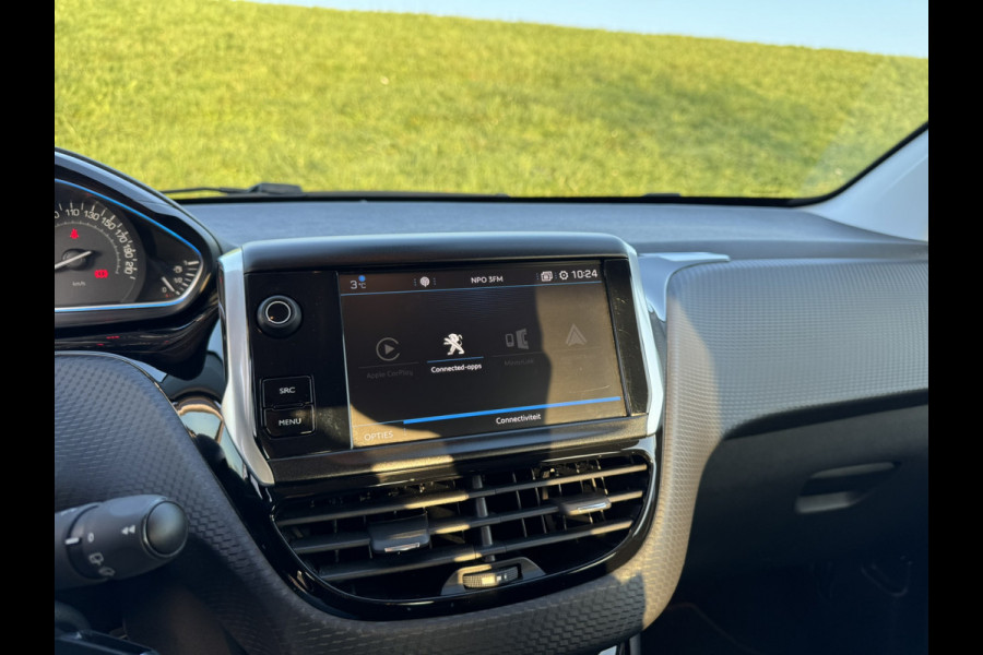 Peugeot 2008 1.2 PureTech Allure Navi | Apple Carplay | Camera | 16'' LMV