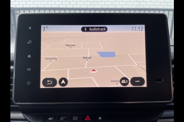 Renault Trafic Life 150pk L2 9-Persoons(Trekhaak - Camera - Keyless Entry - Navigatie - Airco - Apple Carplay)