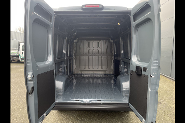 Opel Movano 140pk L2H2 3.5t (Camera - Automatische Airco - Navigatie - Apple Carplay - Digitaal dashboard - DAB)