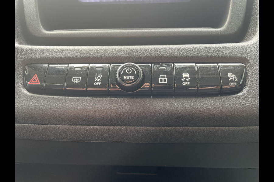 Opel Movano 140pk L2H2 3.5t (Camera - Automatische Airco - Navigatie - Apple Carplay - Digitaal dashboard - DAB)