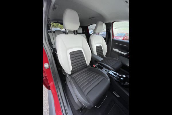 Citroën Ë-C3 Aircross Max 44 kWh (Camera - Navigatie - Automatische Airco - Apple Carplay - Parkeersensoren V+A - Two Tone)
