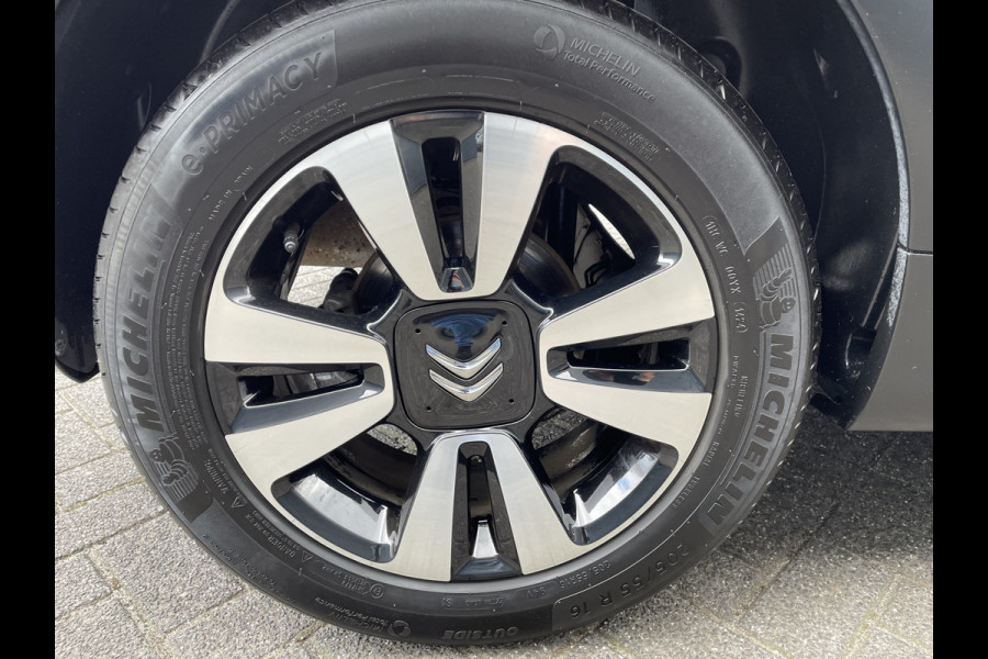 Citroën C3 110pk Max (Keyless Entry - Camera - Automatische Airco - Navigatie - Apple Carplay - LED)