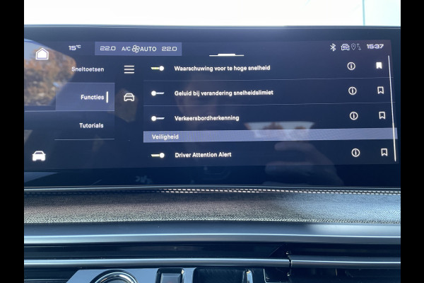 Peugeot 3008 136pk Hybrid GT First Edition (Camera - Elektrische klep - Keyless Entry Stoel-/-stuurwielverwarming - Parkeersensoren V+A - Ada