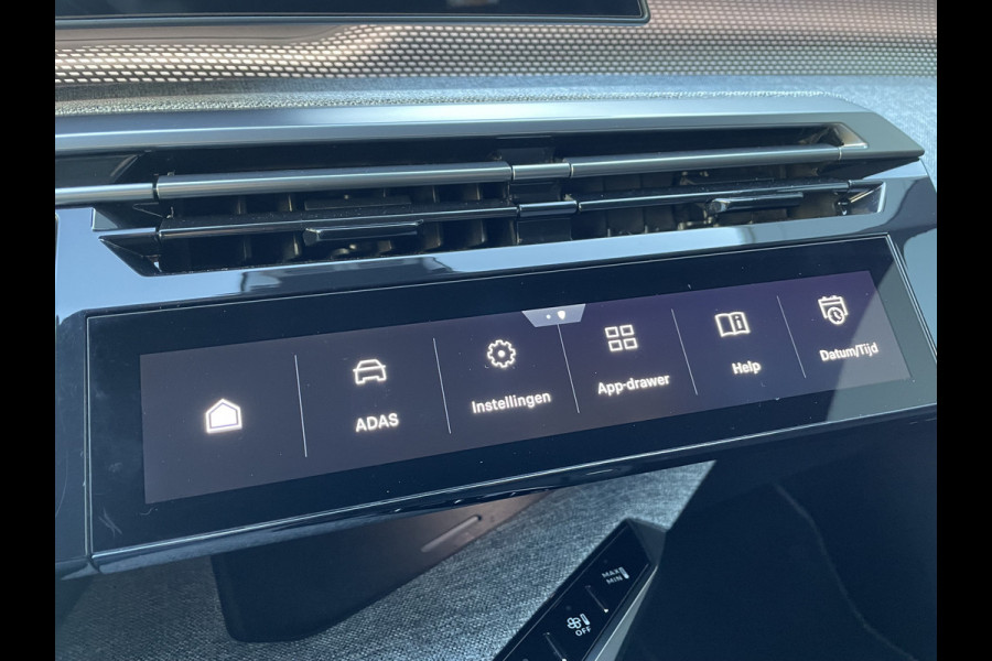 Peugeot 3008 136pk Hybrid GT First Edition (Camera - Elektrische klep - Keyless Entry Stoel-/-stuurwielverwarming - Parkeersensoren V+A - Ada