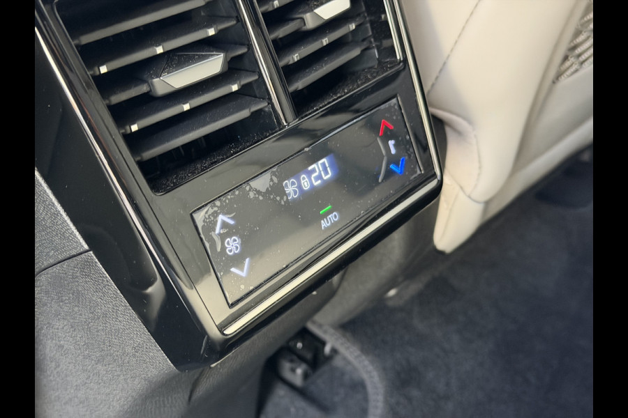 DS DS 7 300pk 4x4 Etoile (Elektrisch Schuifdak - Trekhaak - NightVision - Focal Electra - Leder incl verwarming/koeling/massage/geheugen