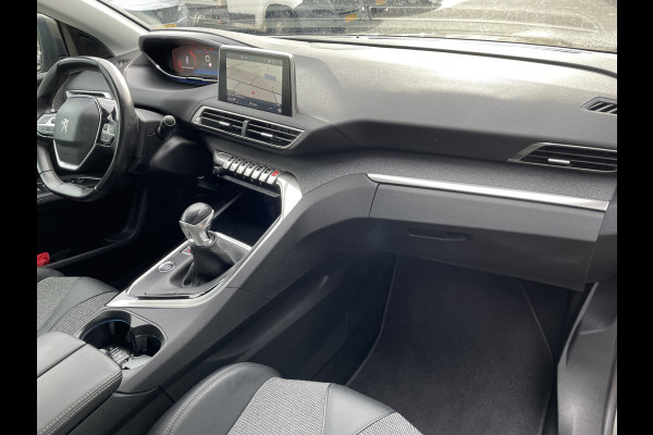 Peugeot 5008 130pk Road Trip (Elektrisch Schuifdak - Elektrische klep - Keyless Entry - Camera - Apple Carplay - Navigatie - Automatische Air