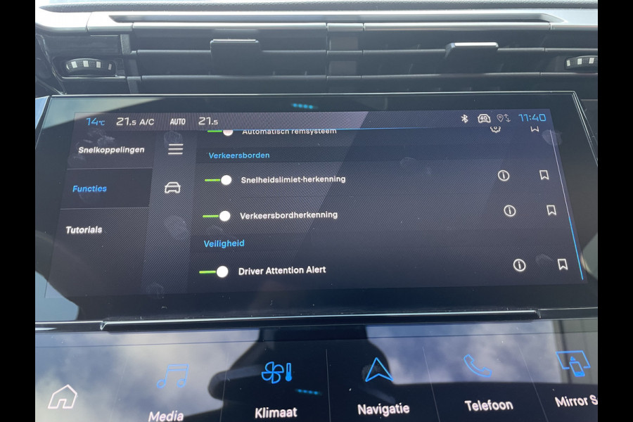 Peugeot 308 SW 180pk Hybrid GT (Leder incl verwarming/geheugen - Elektrische Klep - 360gr Camera - Keyless Entry - Adaptieve Cruise Controle