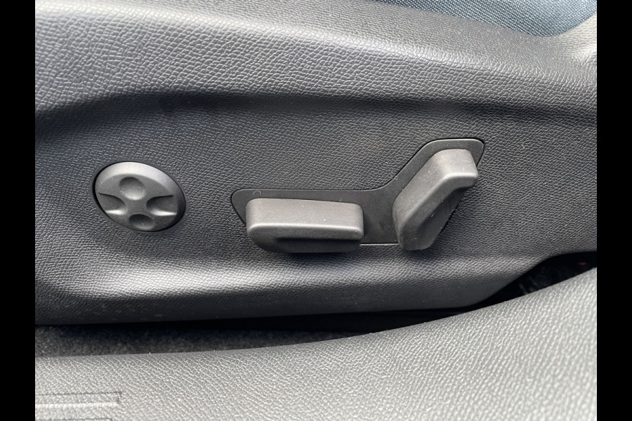 Peugeot 308 SW 180pk Hybrid GT (Leder incl verwarming/geheugen - Elektrische Klep - 360gr Camera - Keyless Entry - Adaptieve Cruise Controle