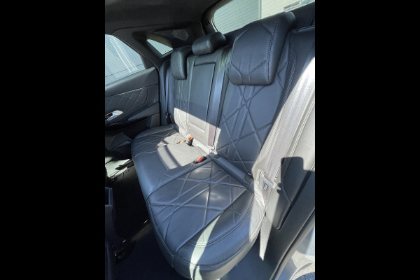 DS Ds 7 Crossback 300pk 4x4 Rivoli (Elektrisch Schuifdak - Leder incl verwarming/koeling/massage/geheugen - Trekhaak - Focal Electra - Elektrische