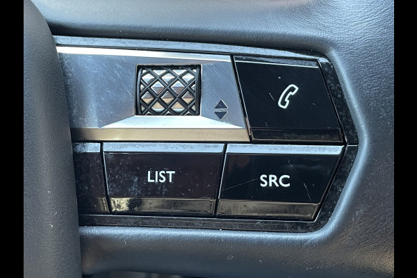 DS Ds 7 Crossback 300pk 4x4 Rivoli (Elektrisch Schuifdak - Leder incl verwarming/koeling/massage/geheugen - Trekhaak - Focal Electra - Elektrische