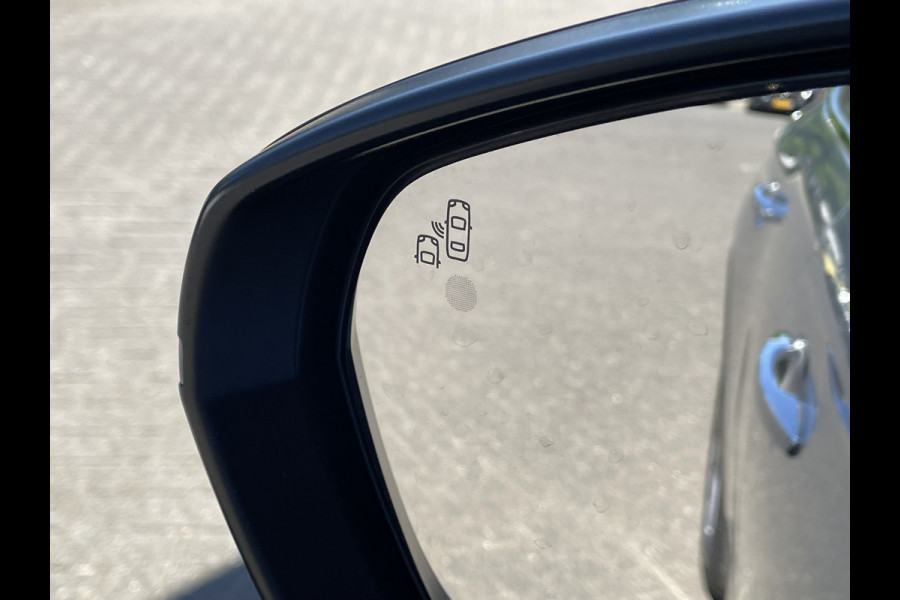 DS Ds 7 Crossback 300pk 4x4 Rivoli (Elektrisch Schuifdak - Leder incl verwarming/koeling/massage/geheugen - Trekhaak - Focal Electra - Elektrische