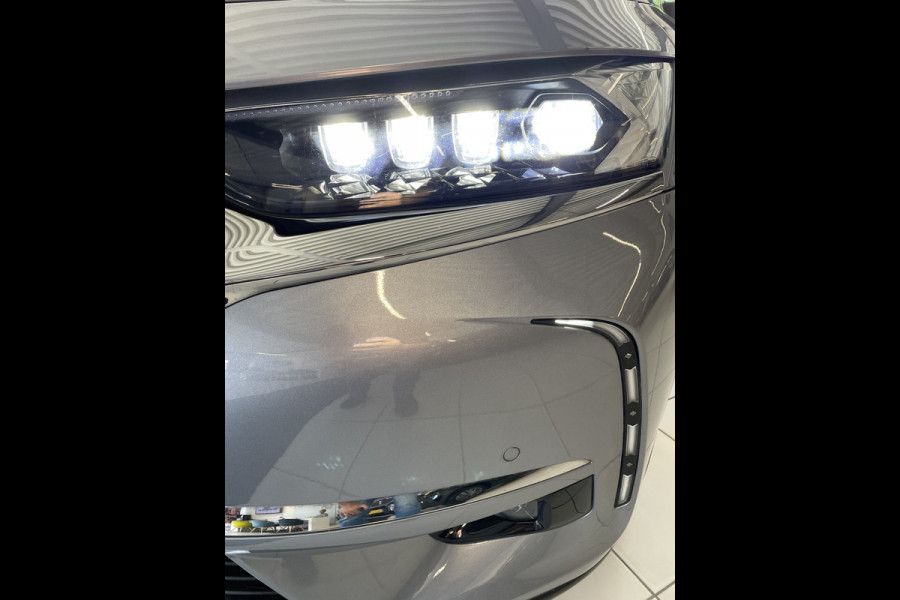 DS Ds 7 Crossback 300pk 4x4 Rivoli (Elektrisch Schuifdak - Leder incl verwarming/koeling/massage/geheugen - Trekhaak - Focal Electra - Elektrische