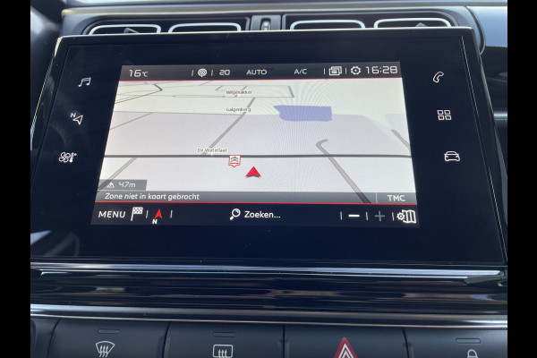 Citroën C3 110pk Max (Camera - Keyless Entry - LED - Automatische Airco - Apple Carplay - Navigatie - Parkeersensoren)
