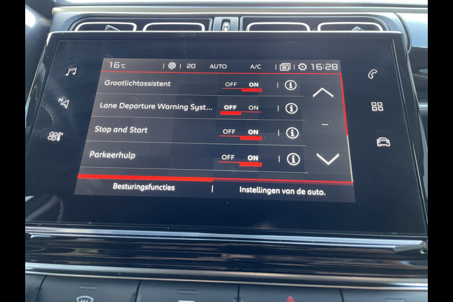 Citroën C3 110pk Max (Camera - Keyless Entry - LED - Automatische Airco - Apple Carplay - Navigatie - Parkeersensoren)