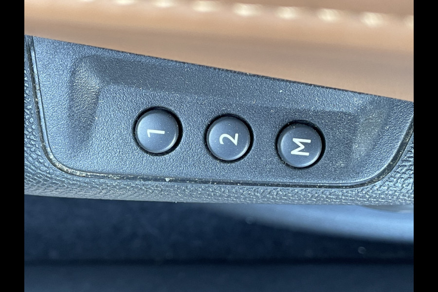 DS Ds 7 Crossback 225pk E-Tense Opera (Elektrisch Schuif/Kantel Dak - NightVision - Leder incl koeling/verwarming/massage/geheugen - 360gr Camera