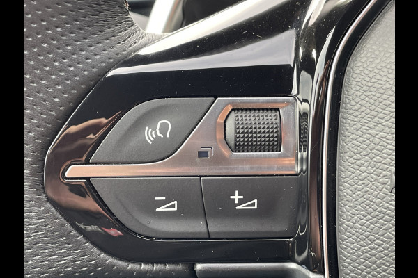 Peugeot 5008 130pk GT 7-zits (Camera - Keyless Entry - Adaptieve Cruise Controle - 18"incl 4S - LED - Parkeersensoren V+A)