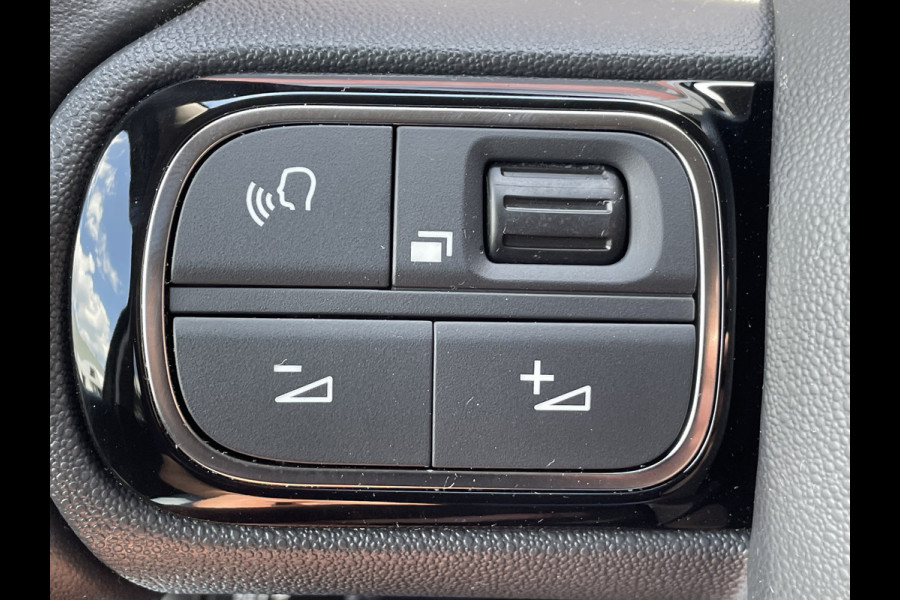 Citroën C3 110pk Max (Camera - Keyless Entry - LED - Apple Carplay - Navigatie - Automatische Airco - Parkeersensoren)