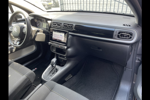 Citroën C3 110pk Max (Camera - Keyless Entry - LED - Apple Carplay - Navigatie - Automatische Airco - Parkeersensoren)