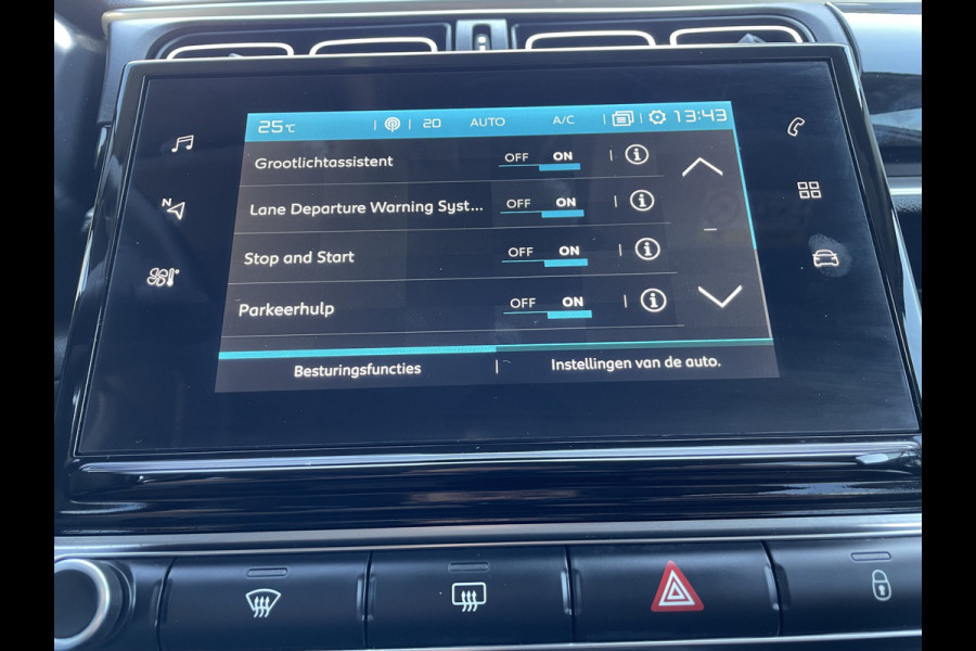 Citroën C3 82pk Max (Camera - Keyless Entry - Navigatie - Apple Carplay - Automatische Airco - LED - Parkeersensoren)