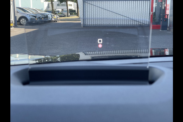 Citroën Ë-C4 Shine Pack 50 kWh (Elektrisch Schuifdak - Stoelverwarming - Camera - Keyless Entry - Leder - 360gr Camera - Parkeersensoren V+A