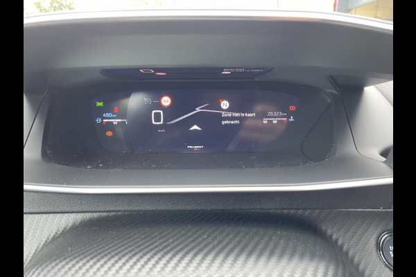 Peugeot 208 100pk GT (Camera - Keyless Entry - Parkeersensoren V+A - LED - i-cockpit - Automatische Airco - Navigatie - Apple Carplay)
