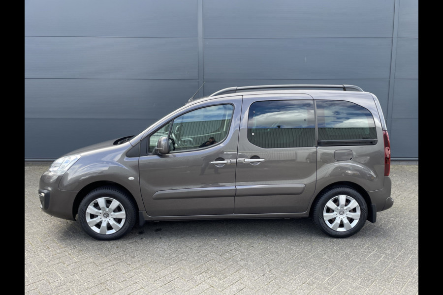 Citroën Berlingo 110pk Feel (Camera - Navigatie - Airco - Parkeersensoren V+A - Apple Carplay)