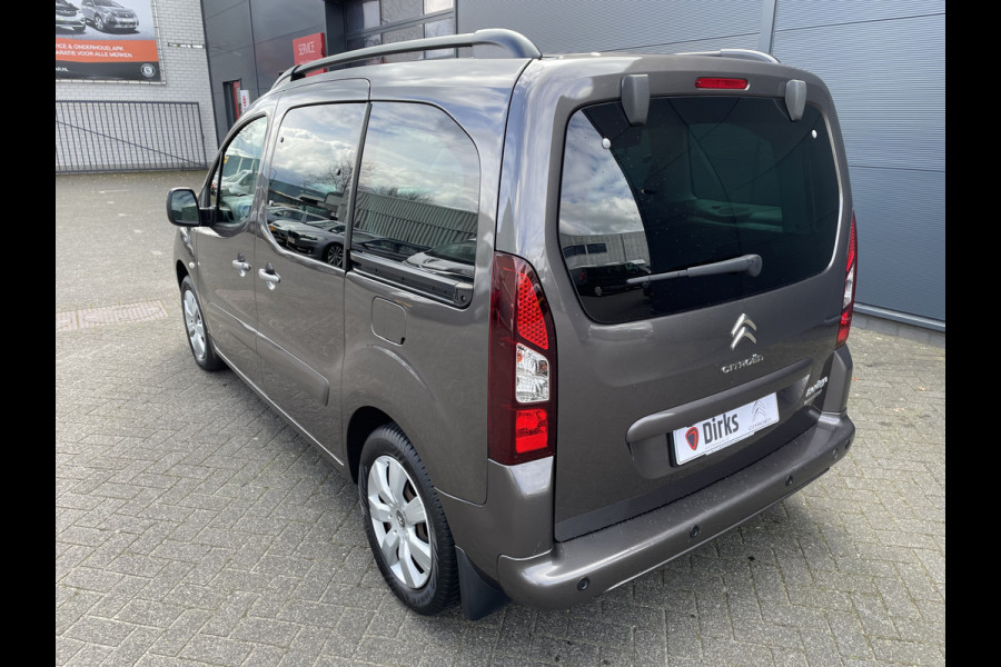 Citroën Berlingo 110pk Feel (Camera - Navigatie - Airco - Parkeersensoren V+A - Apple Carplay)