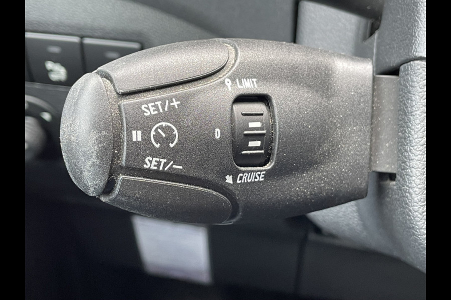 Citroën Berlingo 110pk Feel (Camera - Navigatie - Airco - Parkeersensoren V+A - Apple Carplay)