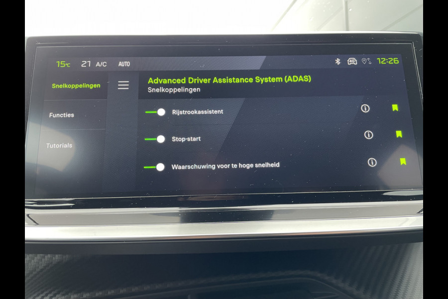 Peugeot 208 100pk GT (Camera - Keyless Entry - Parkeersensoren V+A - LED - i-cockpit - Automatische Airco - Navigatie - Apple Carplay)