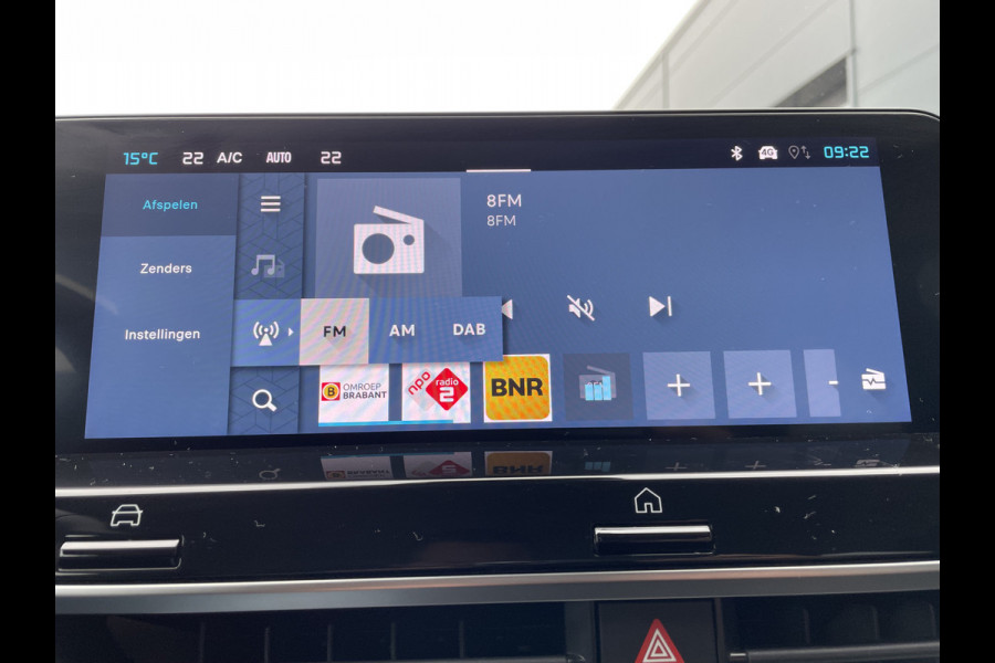 Citroën C4 X 130pk Max (Keyless Entry - Leder - Parkeersensoren V+A - Camera - LED - Head up - Navigatie - Automatische Airco - Apple Carpl