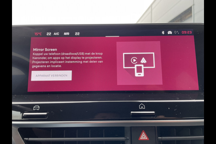 Citroën C4 X 130pk Max (Keyless Entry - Leder - Parkeersensoren V+A - Camera - LED - Head up - Navigatie - Automatische Airco - Apple Carpl